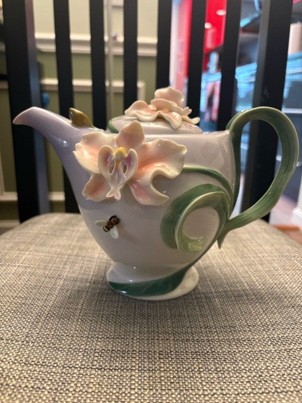 Pier 1 Bumblebee Serenade orchid ceramic teapot New